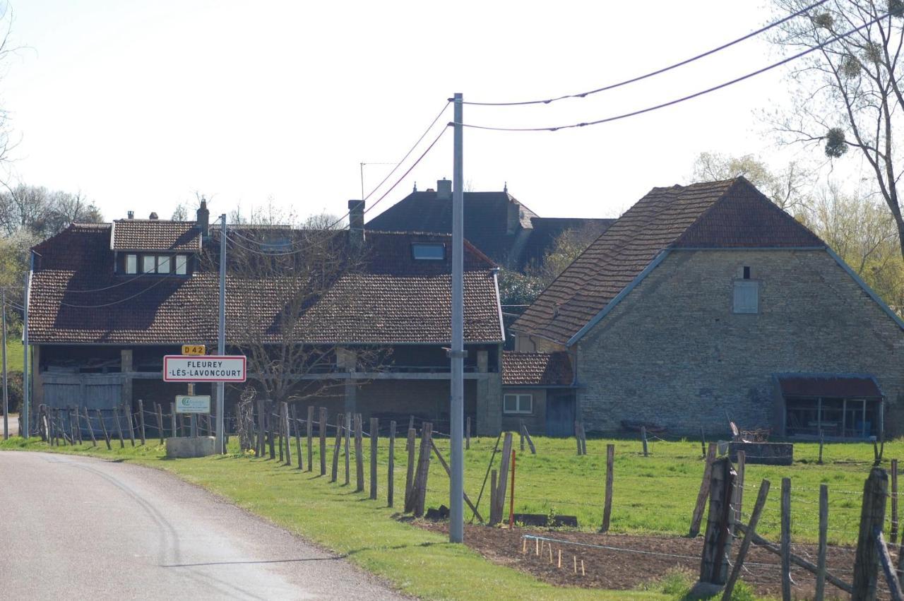 Chambre D'Hotes Juste-Confortable Fleurey-les-Lavoncourt Exterior foto