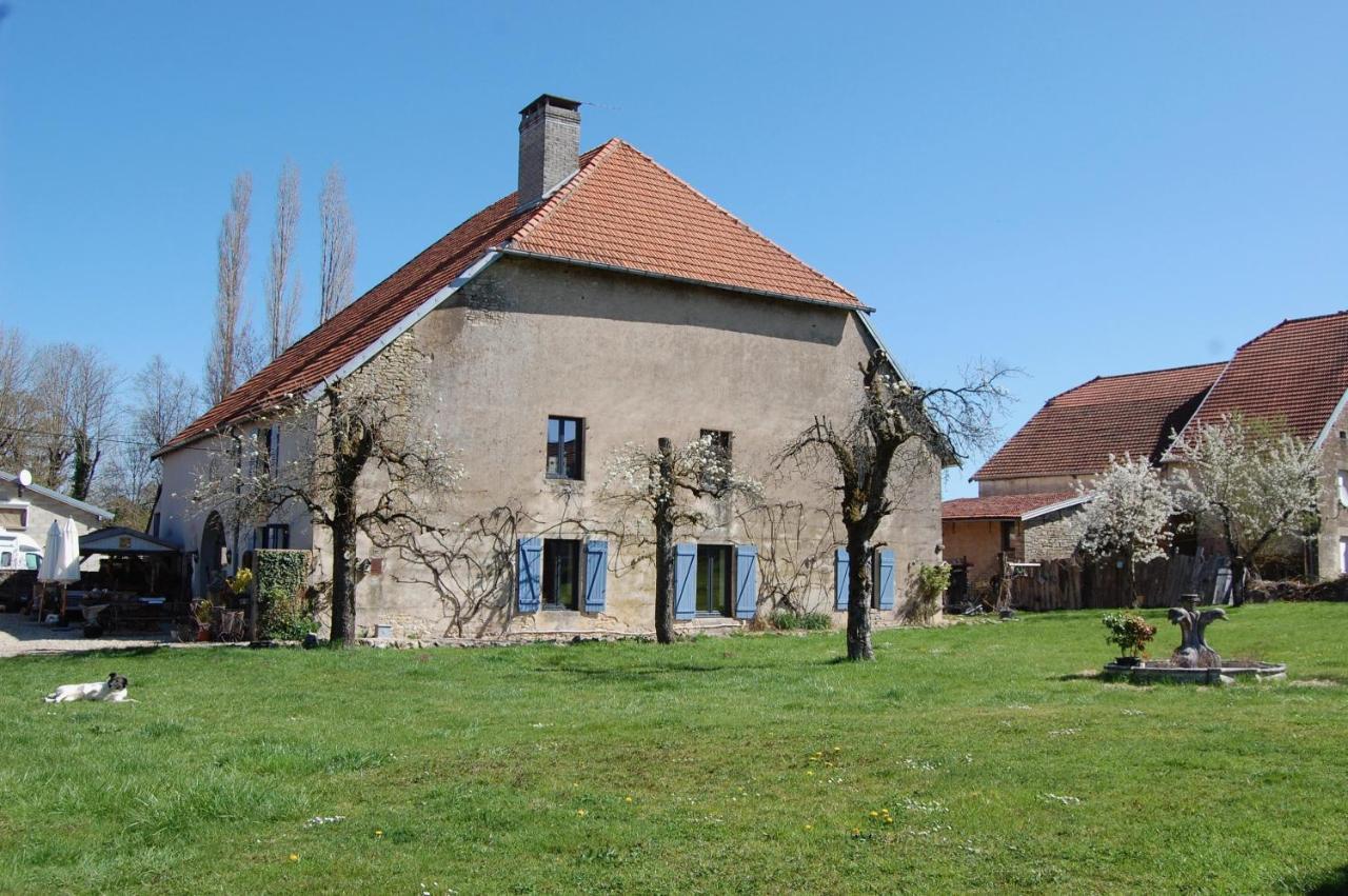 Chambre D'Hotes Juste-Confortable Fleurey-les-Lavoncourt Exterior foto