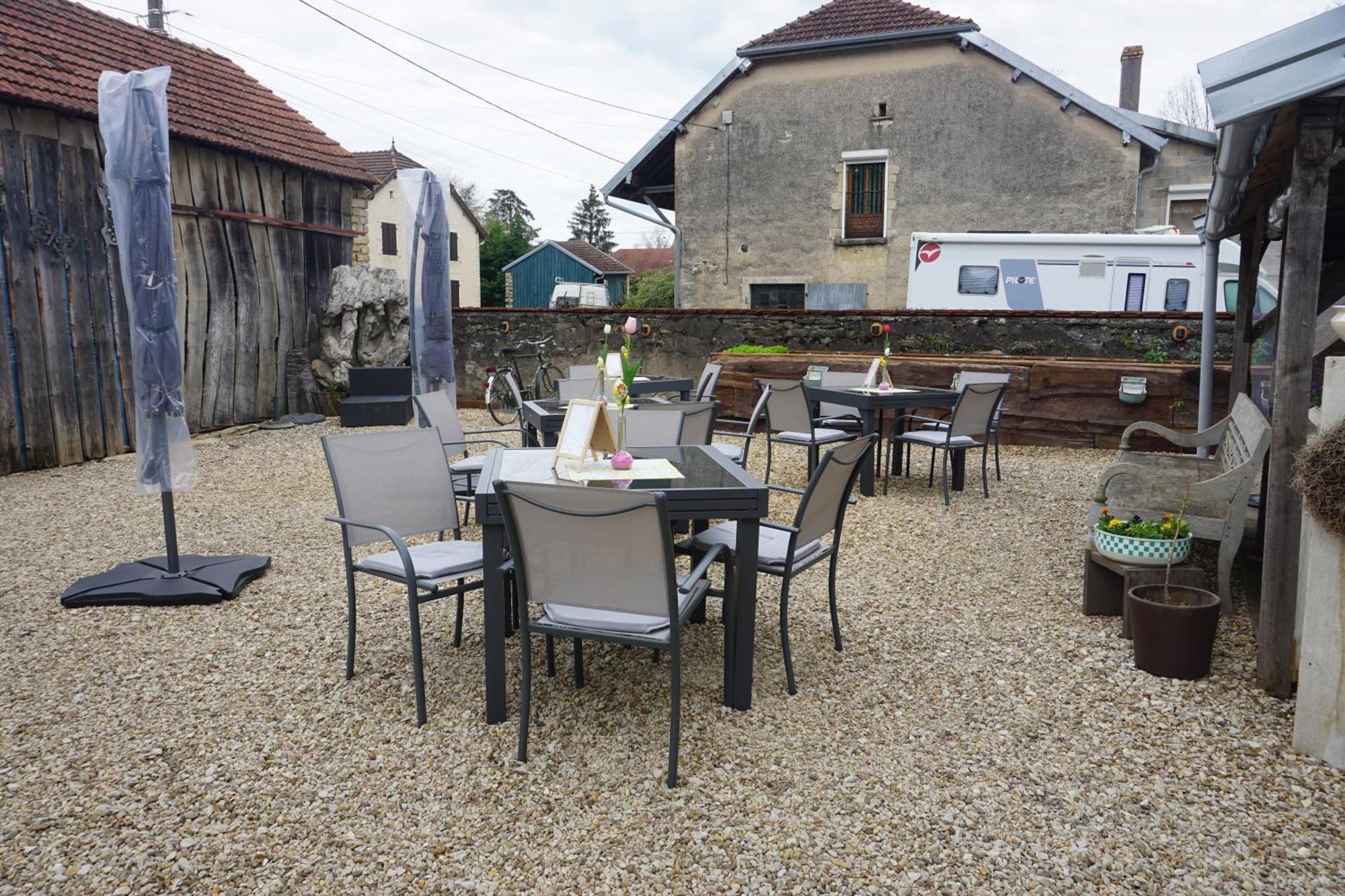 Chambre D'Hotes Juste-Confortable Fleurey-les-Lavoncourt Exterior foto