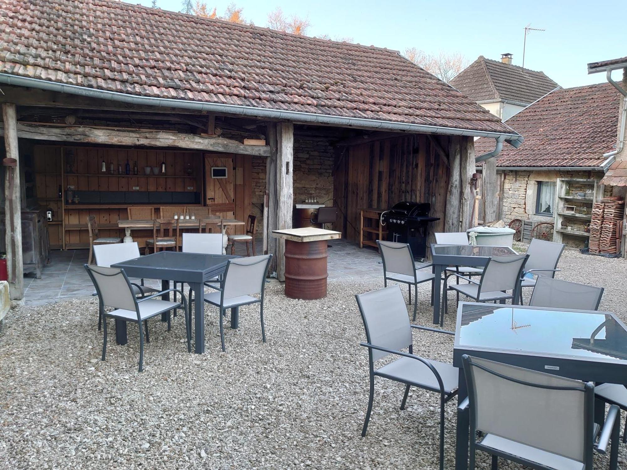 Chambre D'Hotes Juste-Confortable Fleurey-les-Lavoncourt Exterior foto